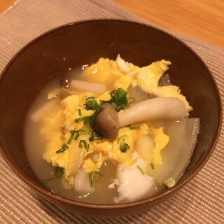 生姜香る☆白菜としめじのたまごお味噌汁